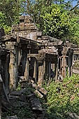 Angkor - ruins of Beng Mealea